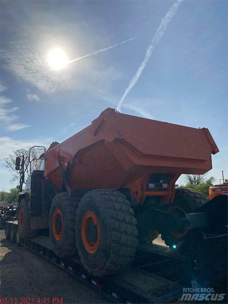 Develon DA30-5 Articulated Haulers