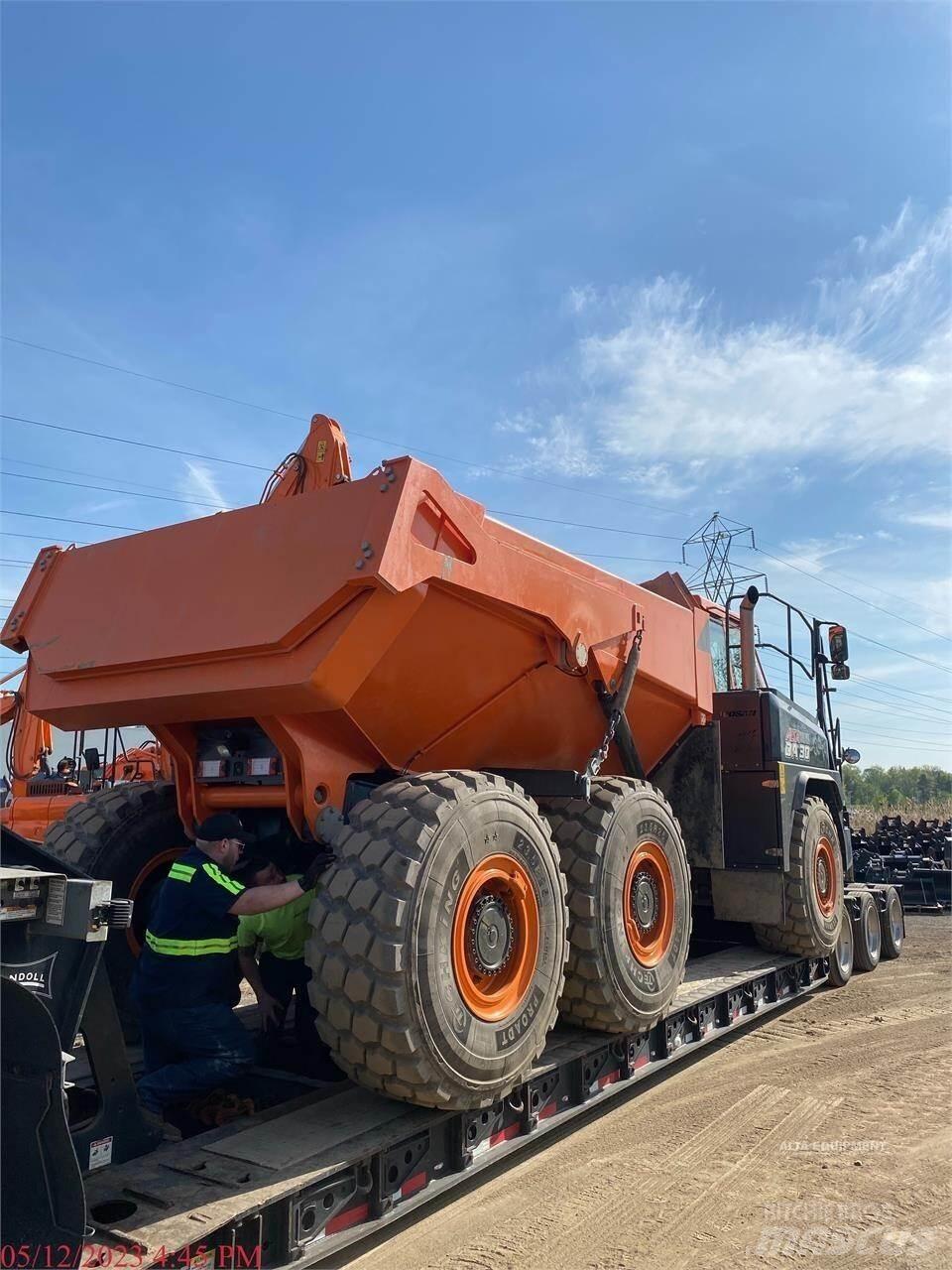 Develon DA30-5 Articulated Haulers