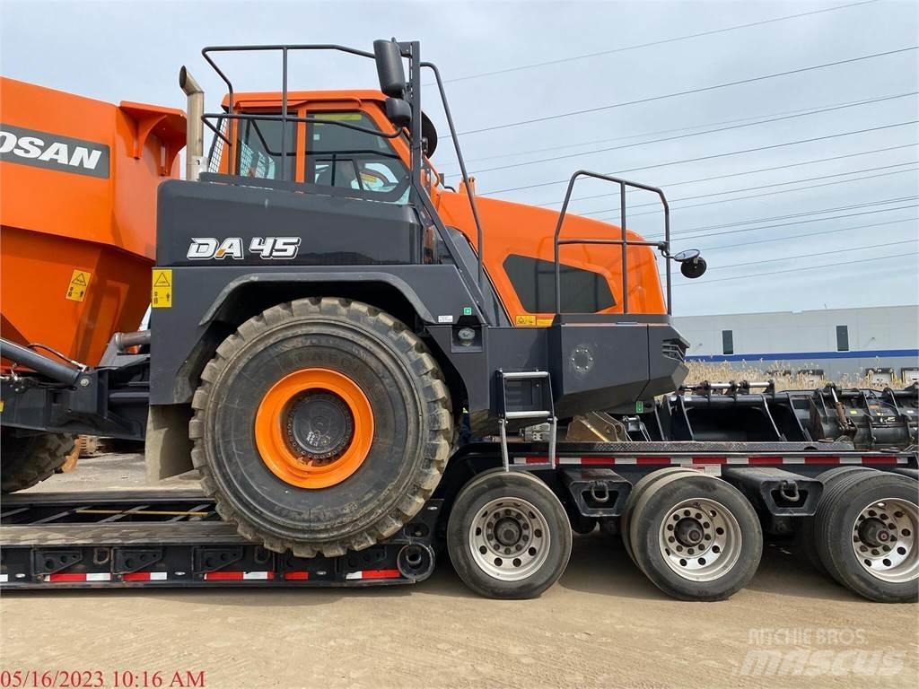 Doosan DA45-5 Articulated Haulers