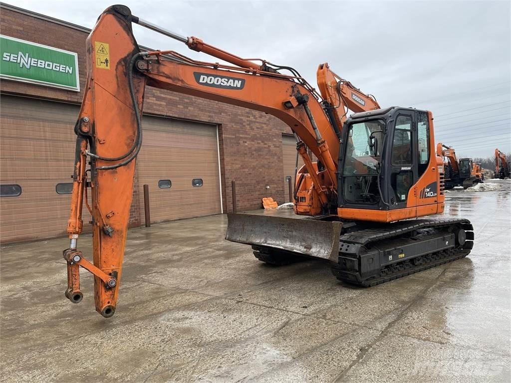 Doosan DX140 LCR-3 Crawler excavators