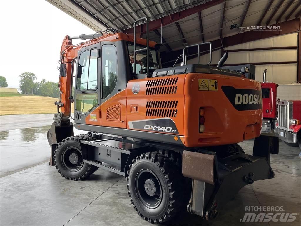Doosan DX140W-5 Wheeled excavators