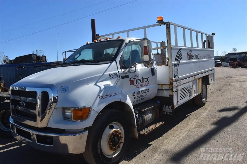 Ford F750 Municipal / general purpose vehicles