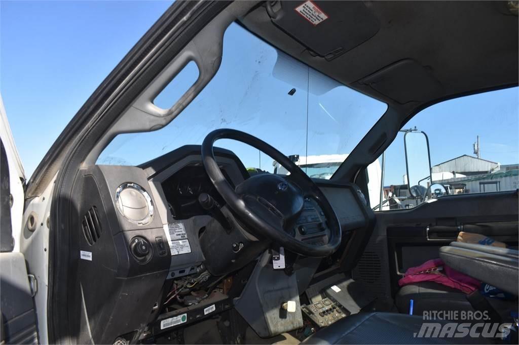 Ford F750 Municipal / general purpose vehicles