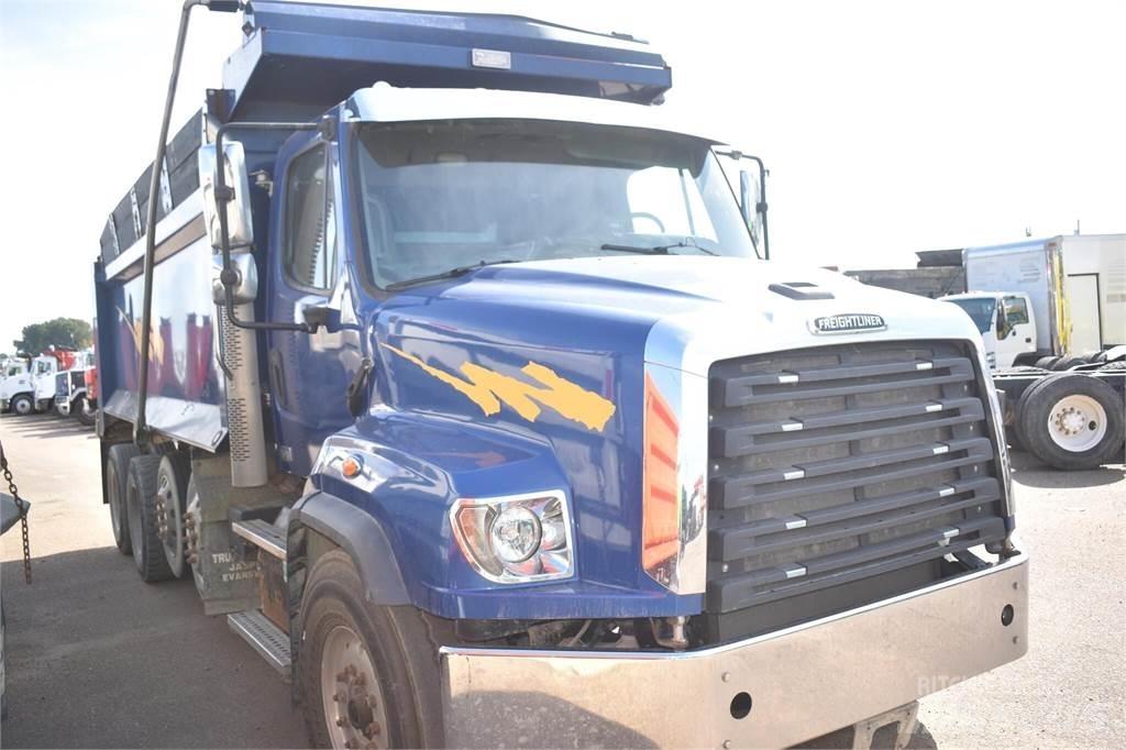 Freightliner 114SD Tipper trucks