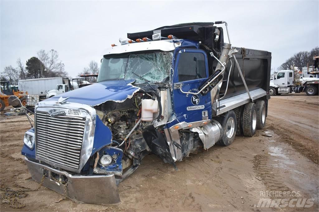 Freightliner 122SD Tipper trucks