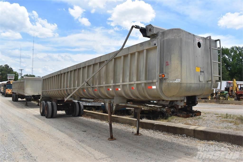 Fruehauf  Tipper trailers