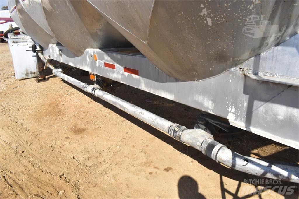 Fruehauf  Tanker trailers