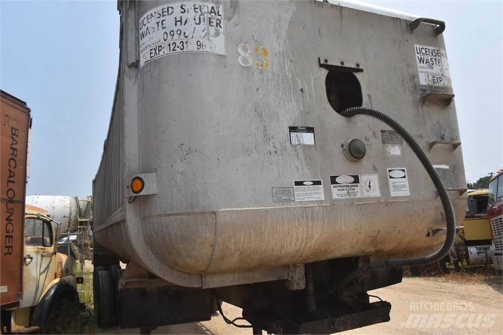 Fruehauf  Tipper trailers