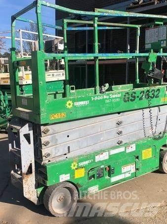 Genie GS2632 Scissor lifts