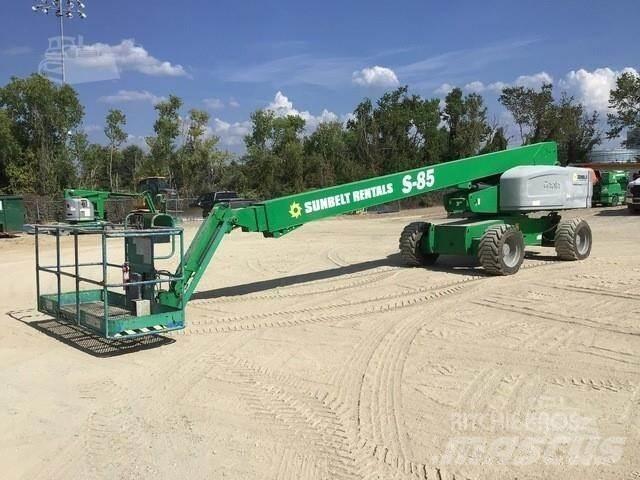 Genie S85 Telescopic boom lifts