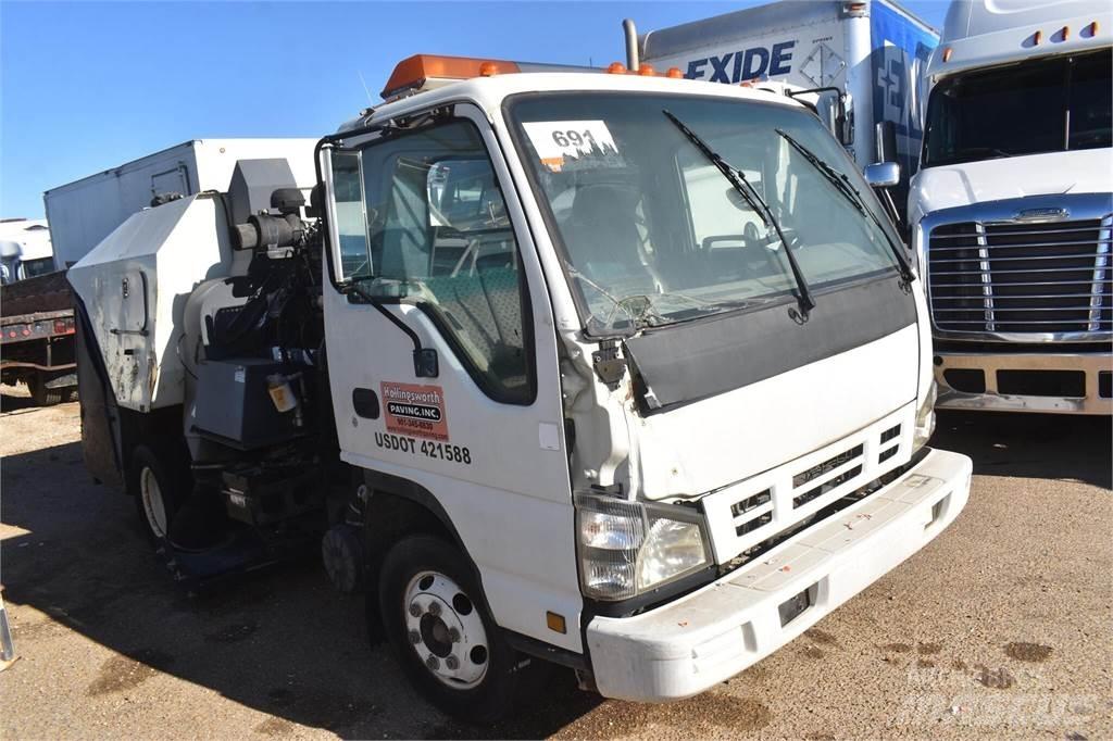 GMC W3500 Sweeper trucks
