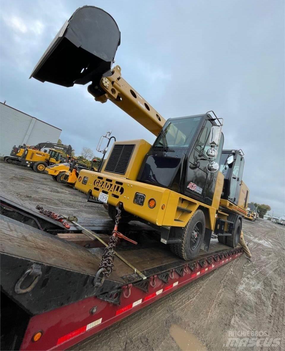 Gradall XL3100 V Wheeled excavators