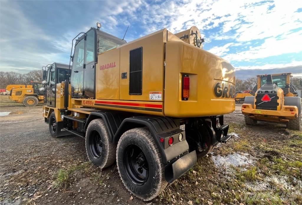 Gradall XL4100 V Wheeled excavators