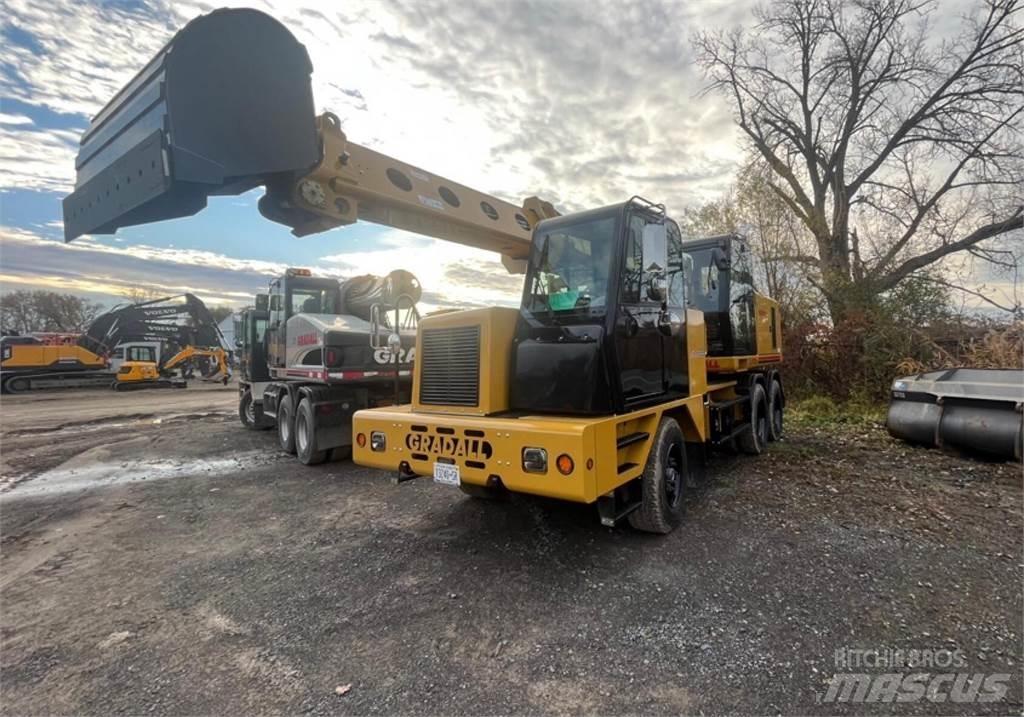 Gradall XL4100 V Wheeled excavators