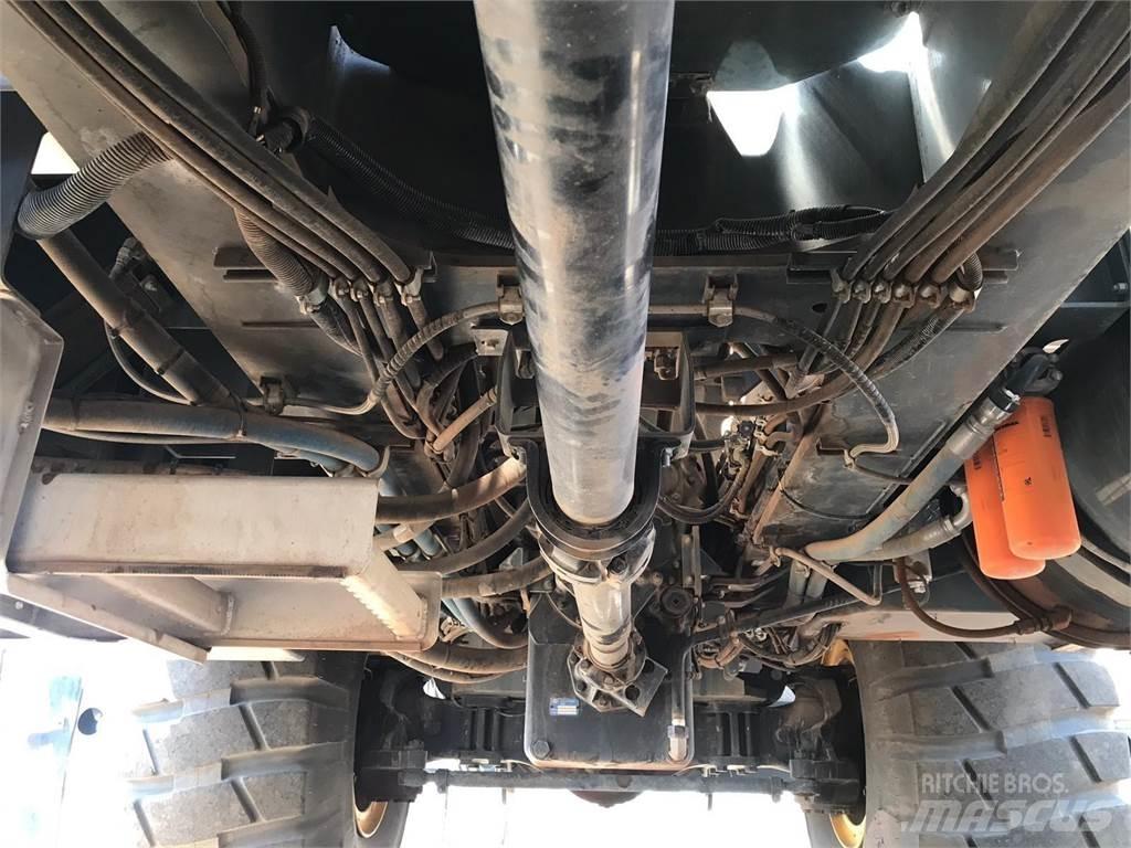 Grove RT9150E Rough terrain cranes