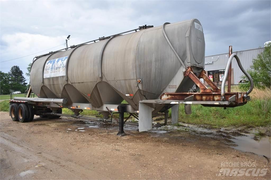 Heil  Tanker trailers