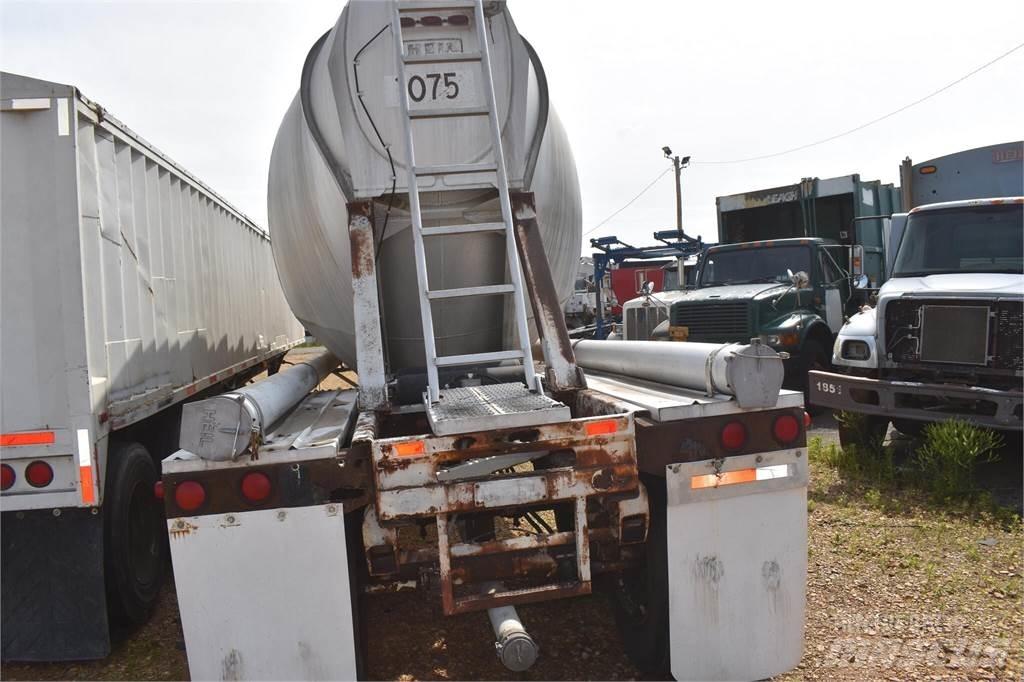Heil  Tanker trailers