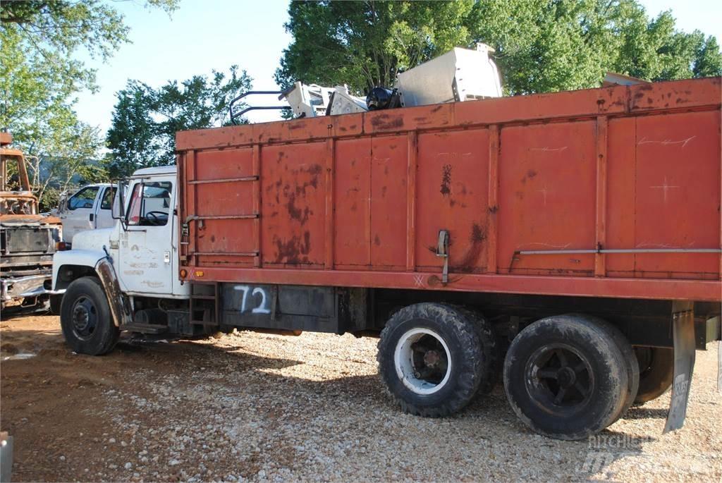 International 1854S Tipper trucks