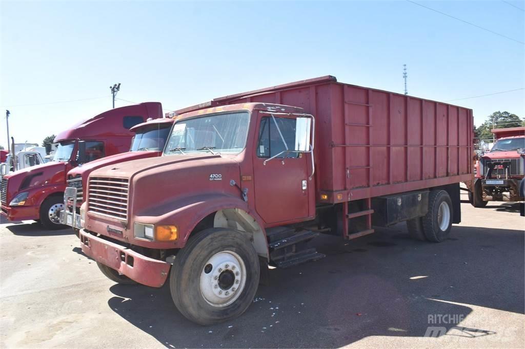 International 4700 Tipper trucks