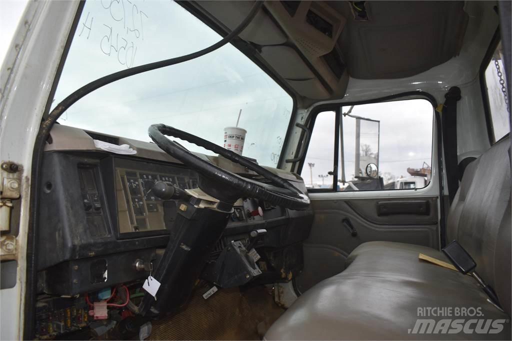 International 4700 Municipal / general purpose vehicles