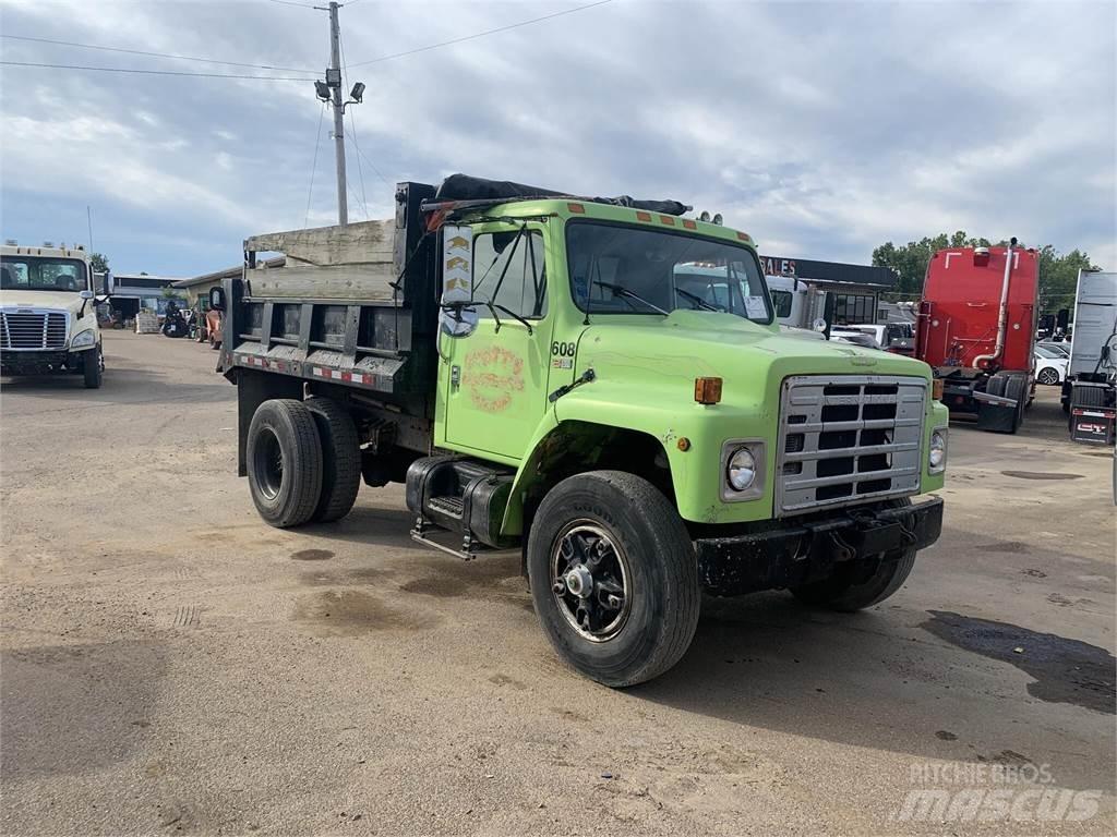 International M1754 Tipper trucks