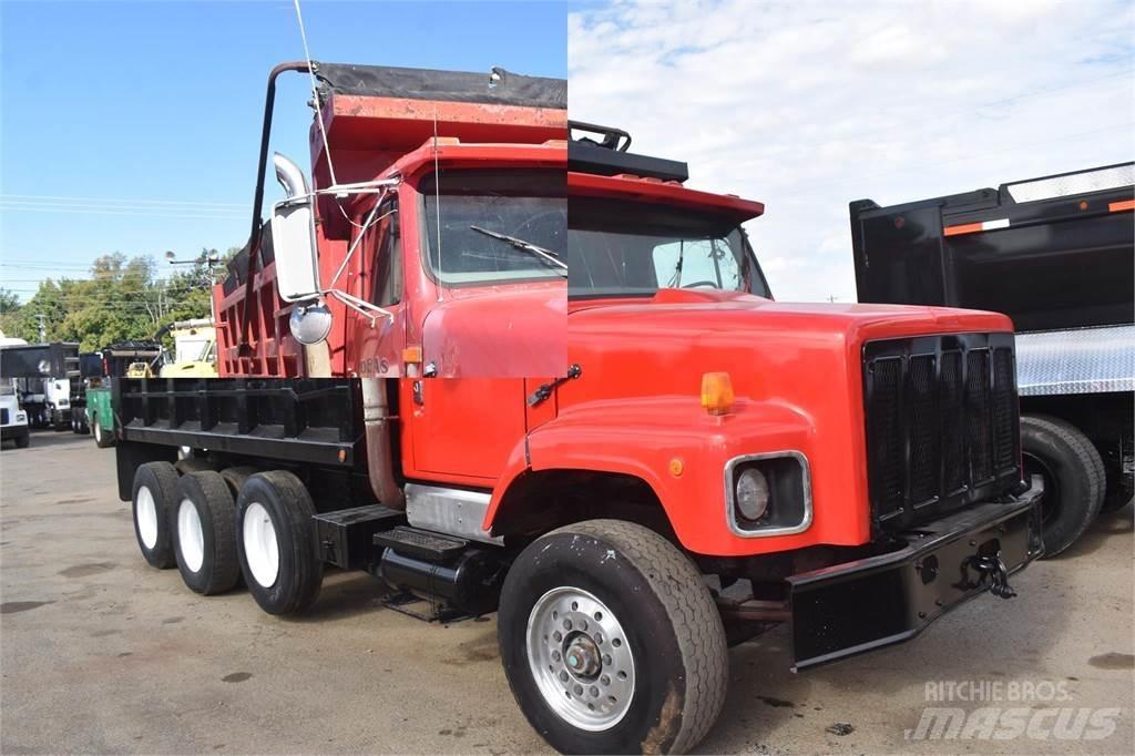 International S2600 Tipper trucks