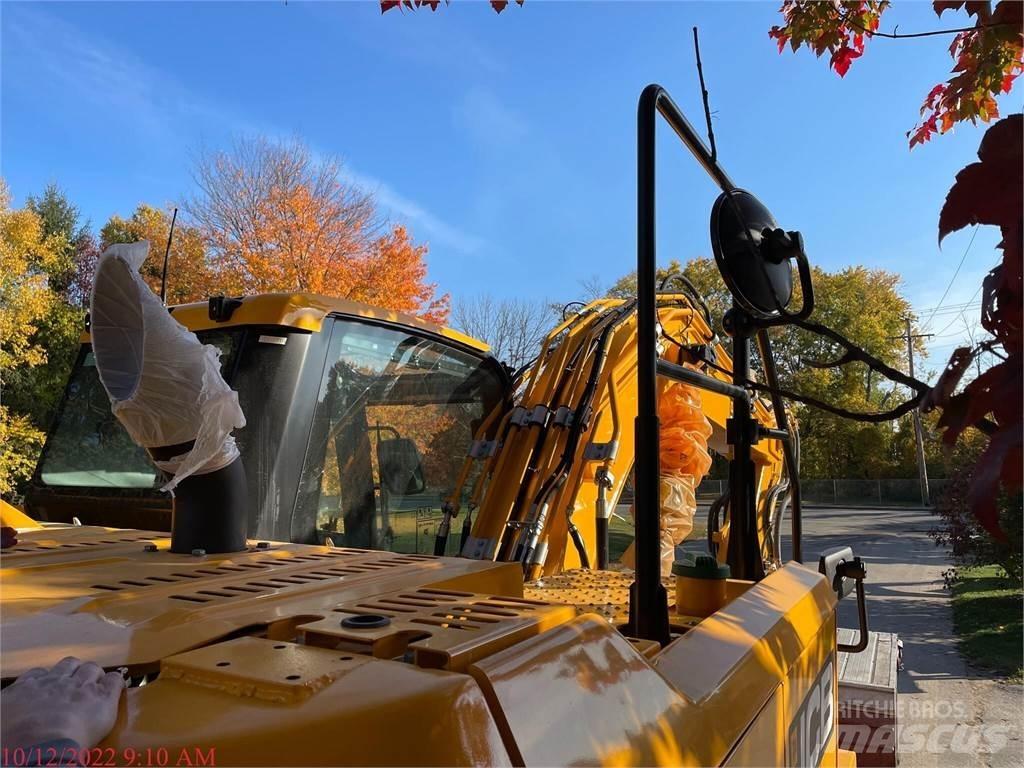 JCB 131X LC Crawler excavators
