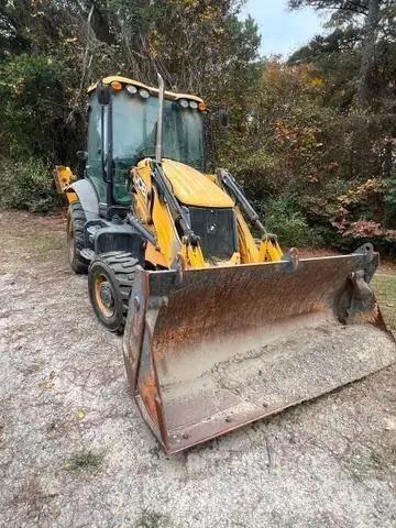 JCB 3CX Backhoe