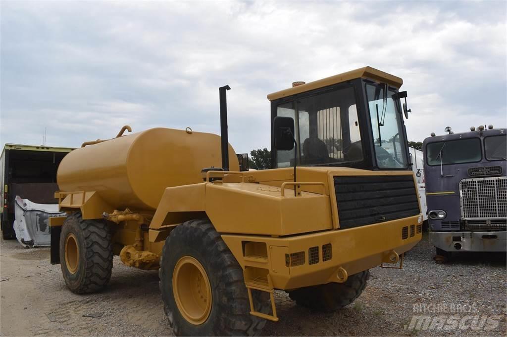 JCB 712 Water bowser