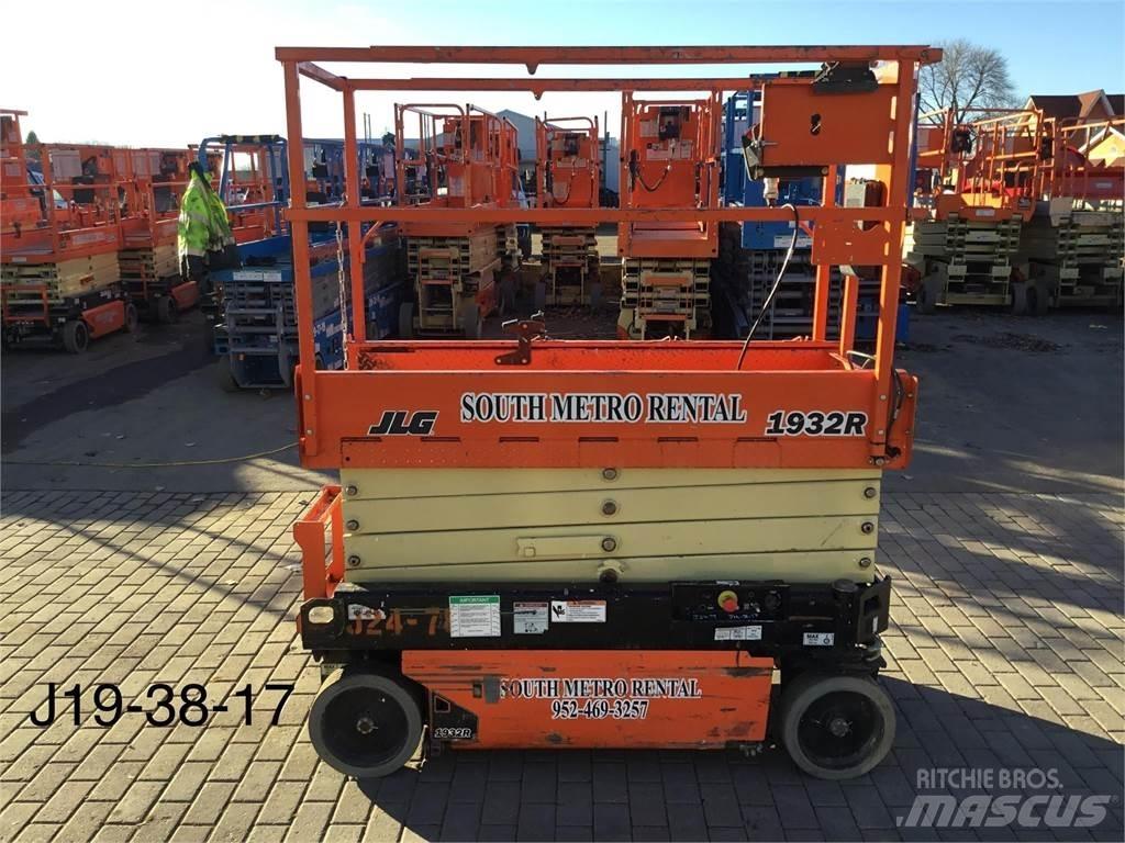 JLG 1932R Scissor lifts