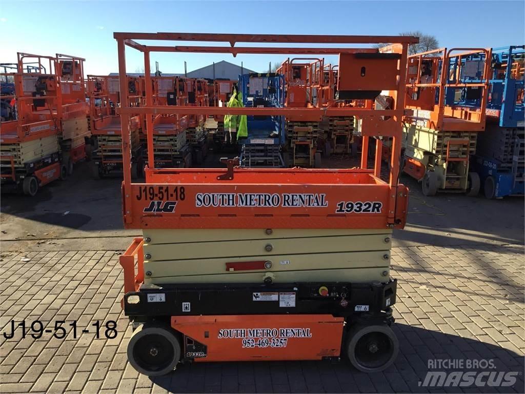 JLG 1932R Scissor lifts