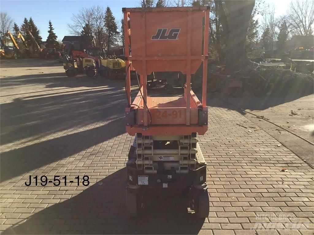 JLG 1932R Scissor lifts