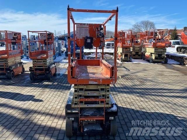 JLG 1932R Scissor lifts