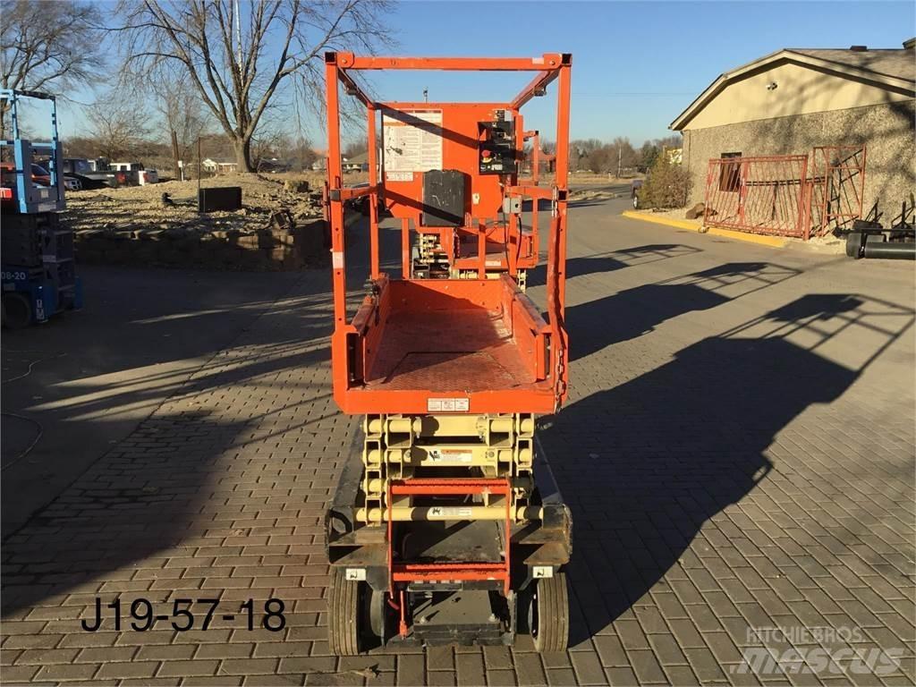 JLG 1932R Scissor lifts