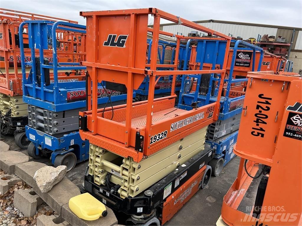 JLG 1932R Scissor lifts