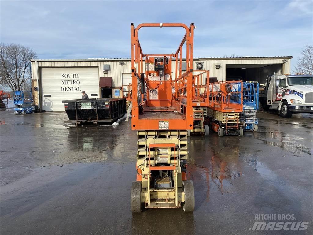 JLG 2632ES Scissor lifts