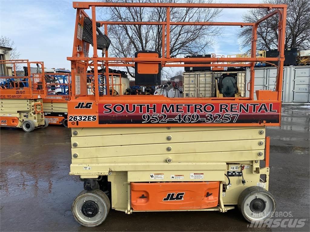 JLG 2632ES Scissor lifts