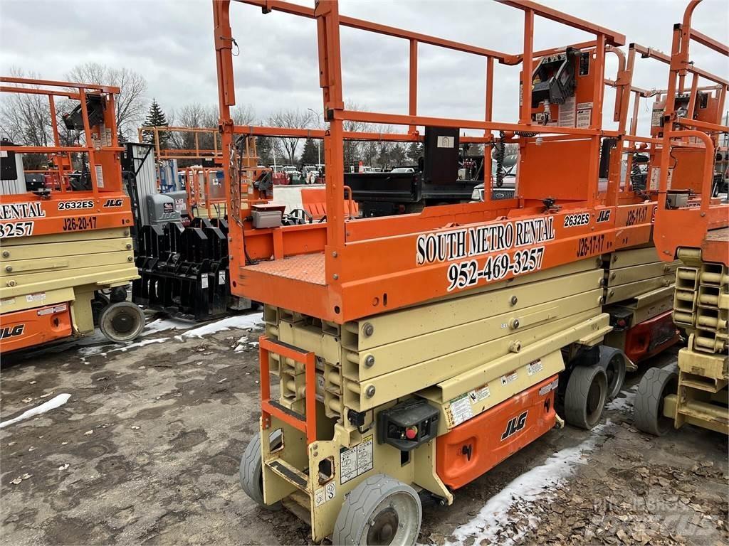 JLG 2632ES Scissor lifts