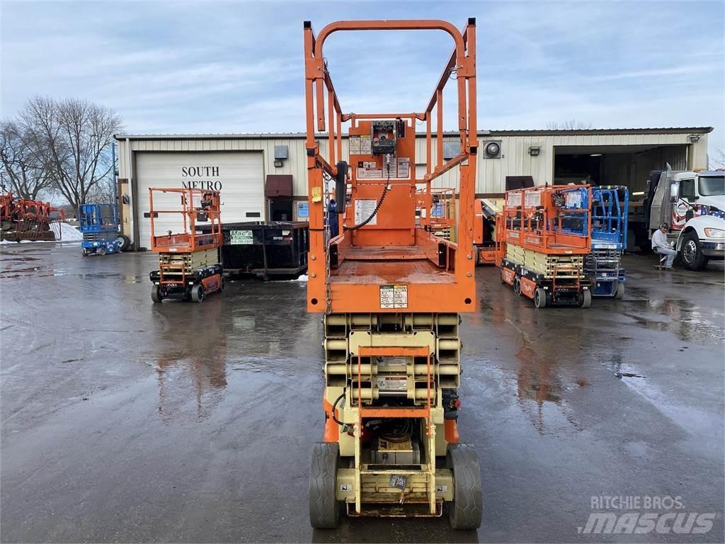 JLG 2632ES Scissor lifts