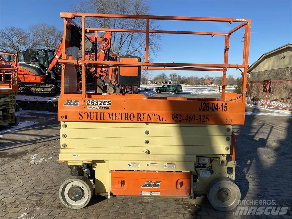 JLG 2632ES Scissor lifts