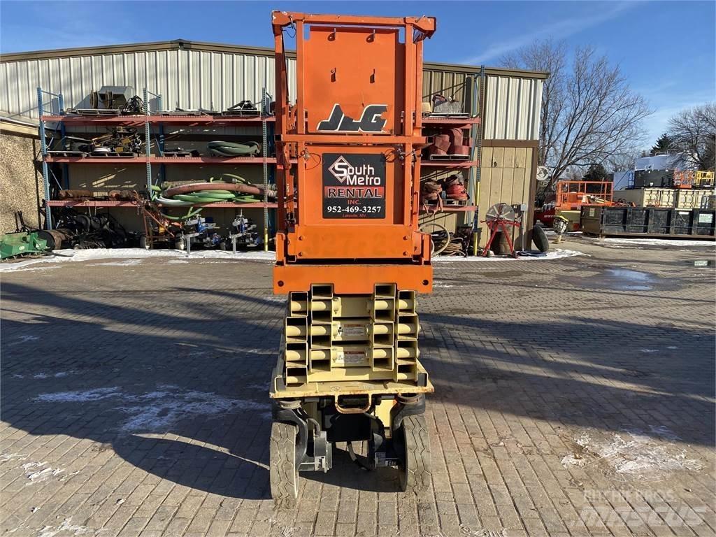 JLG 2632ES Scissor lifts