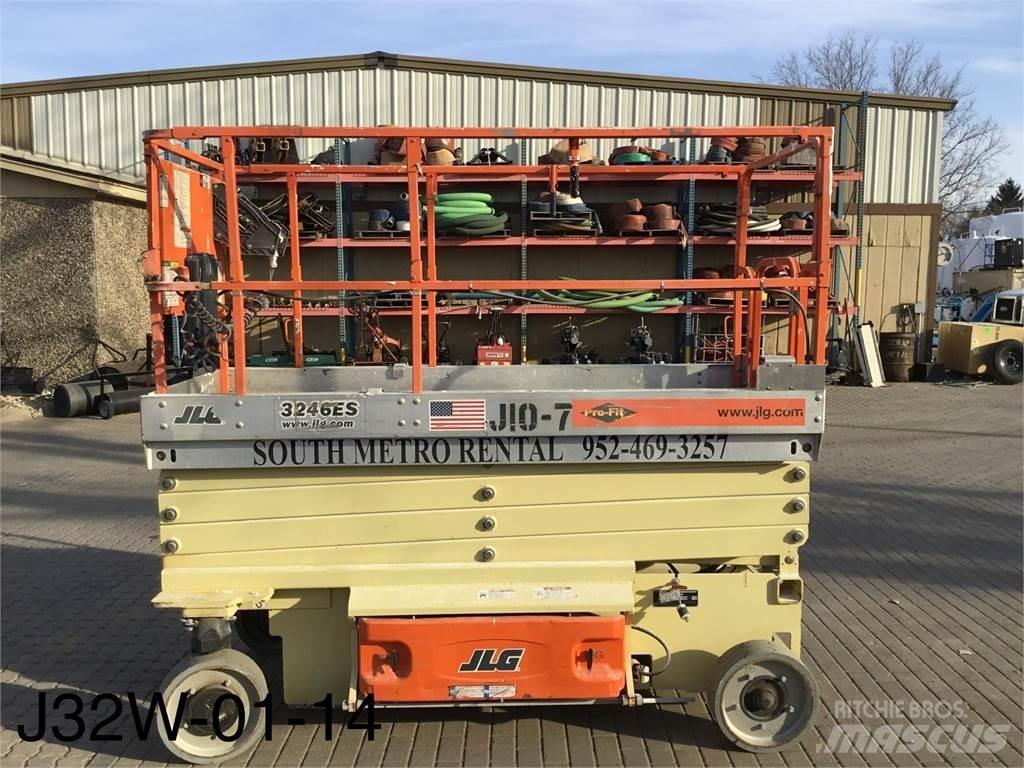 JLG 3246ES Scissor lifts