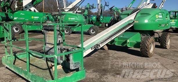 JLG 400S Telescopic boom lifts