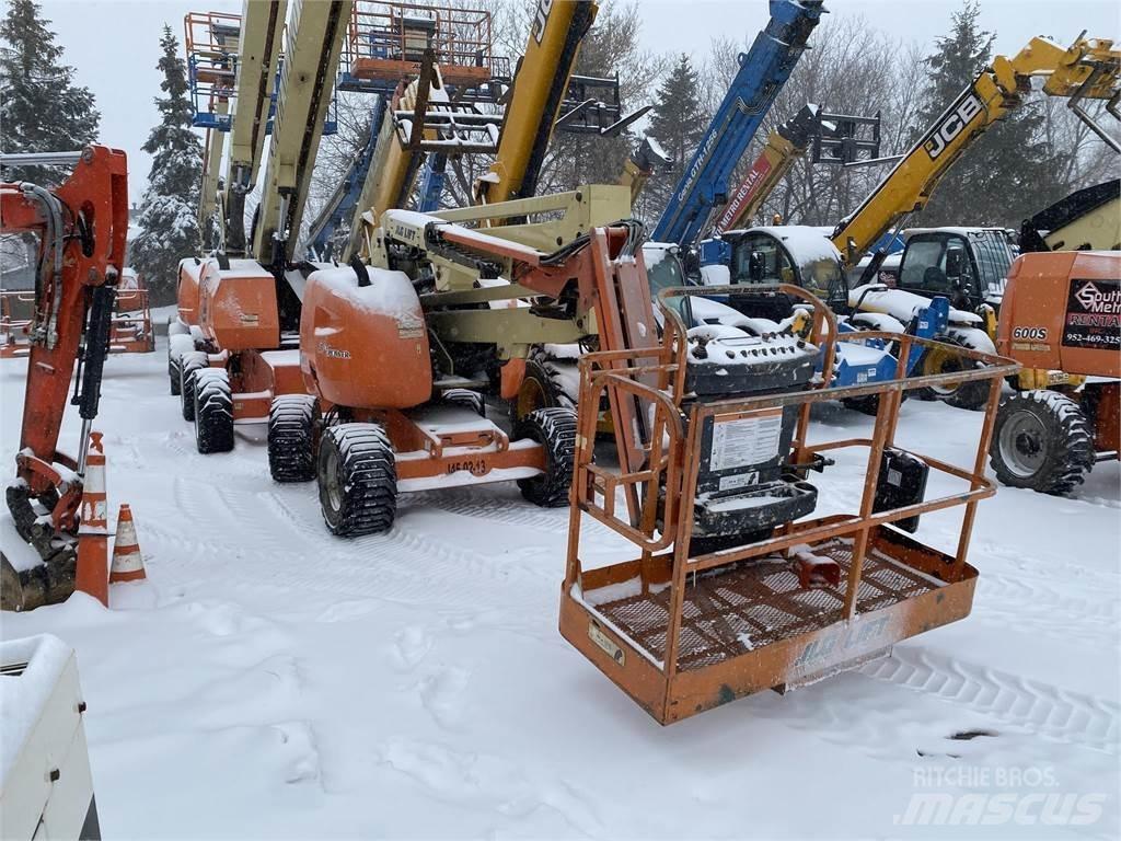 JLG 450AJ Articulated boom lifts