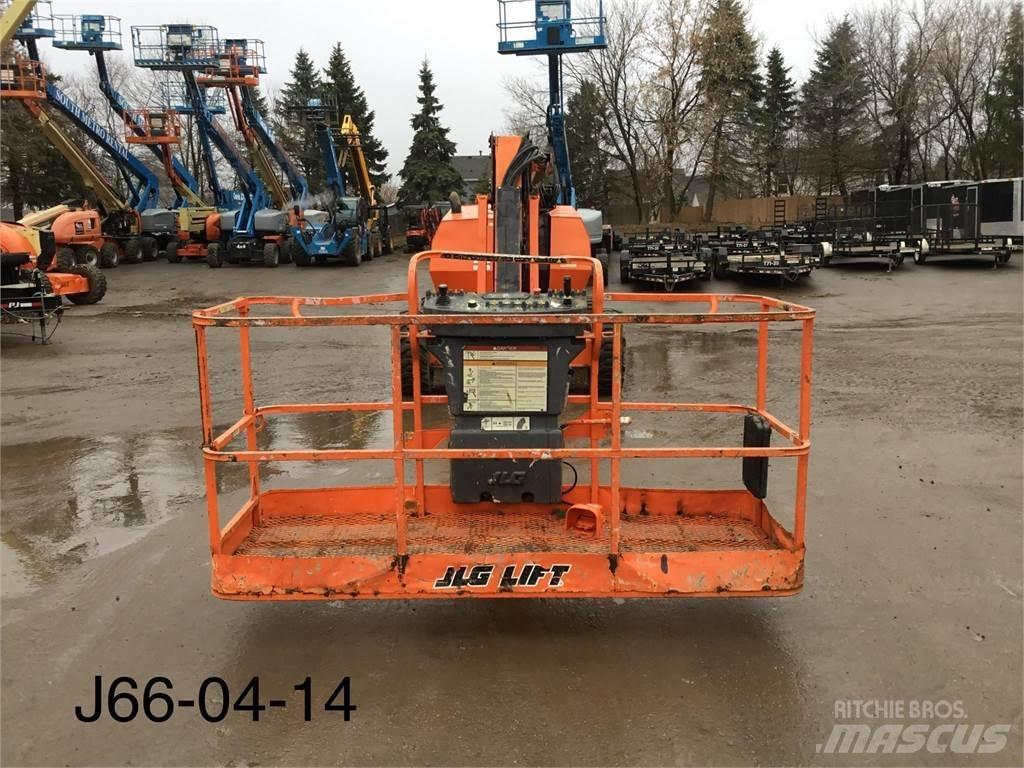 JLG 660SJ Telescopic boom lifts