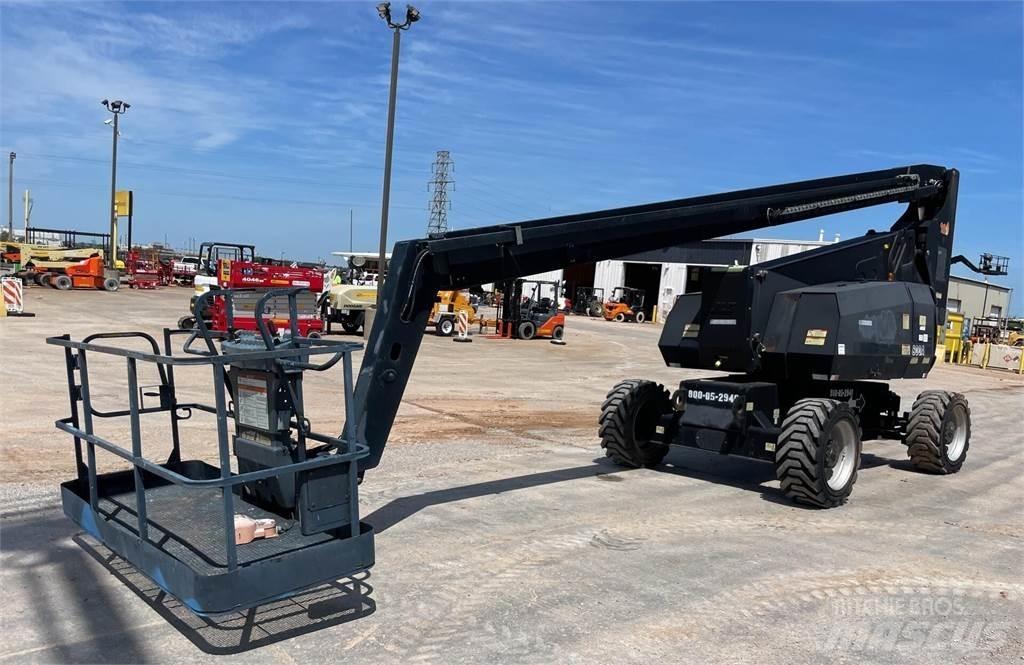 JLG 800A Articulated boom lifts