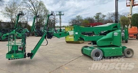 JLG E400AJPN Articulated boom lifts