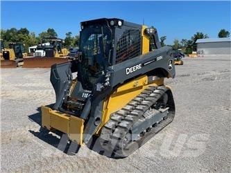 John Deere 333G Skid steer loaders