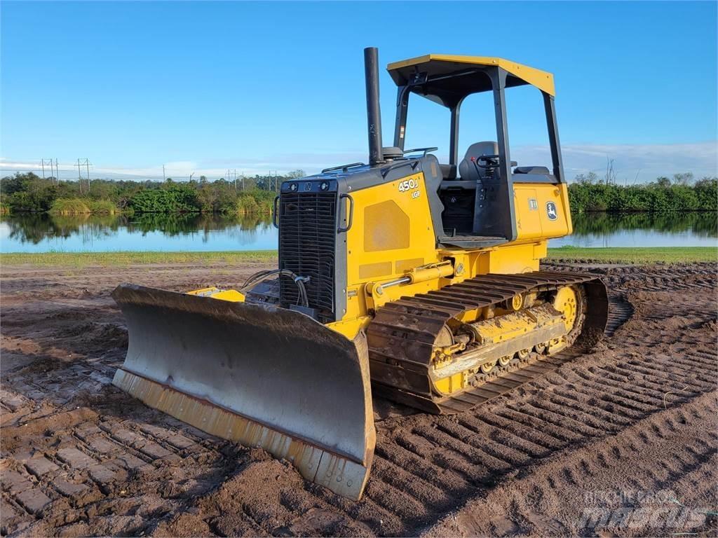 John Deere 450J LGP Crawler dozers