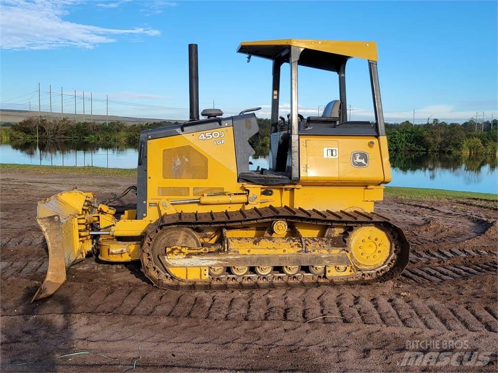 John Deere 450J LGP Crawler dozers